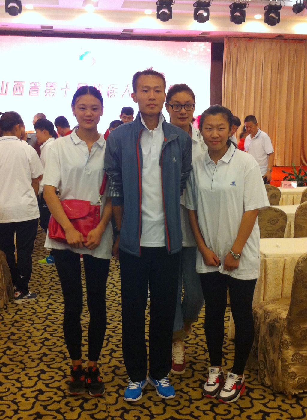 ��Ļʽ���Ӱ